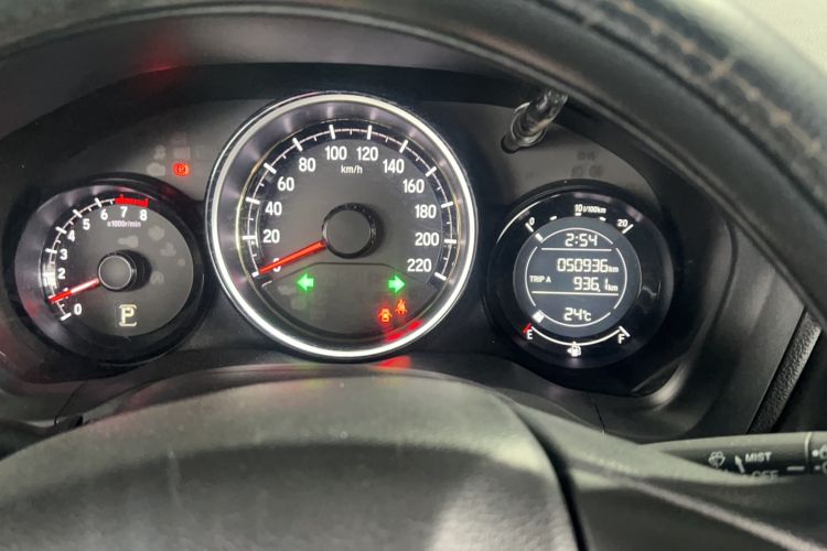 Used Honda XR-V 2017 1.8L EXi CVT Comfort Version Odometer Close Up
