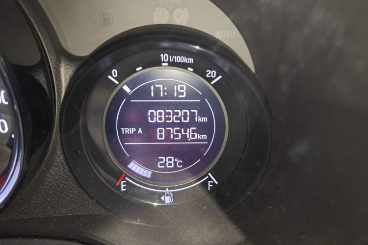 Used Honda XR-V 2017 1.8L EXi CVT Comfort Version Odometer Close Up