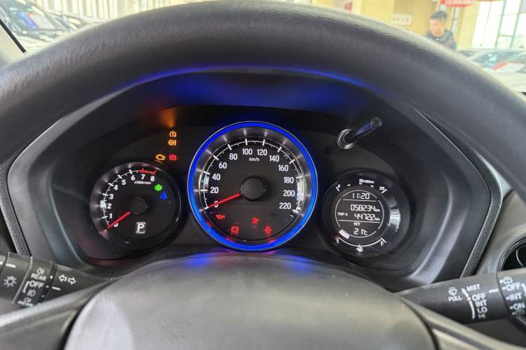 Used Honda XR-V 2017 1.8L EXi CVT Comfort Version Odometer Close Up