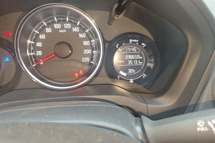 Used Honda XR-V 2017 1.8L EXi CVT Comfort Version Odometer Close Up