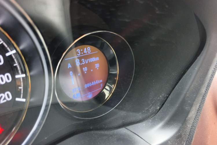 Used Honda XR-V 2017 1.8L VTi CVT Luxury Edition Odometer Close Up