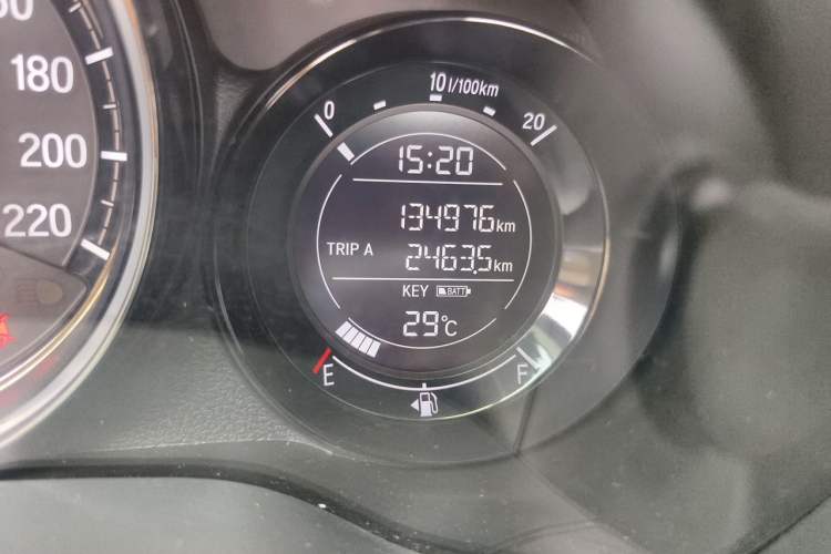 Used Honda XR-V 2017 1.8L EXi CVT Comfort Version Odometer Close Up