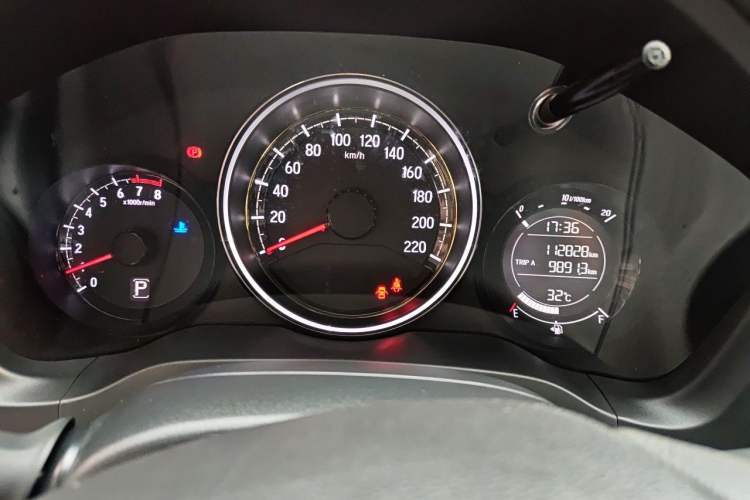 Used Honda XR-V 2017 1.8L EXi CVT Comfort Version Odometer Close Up