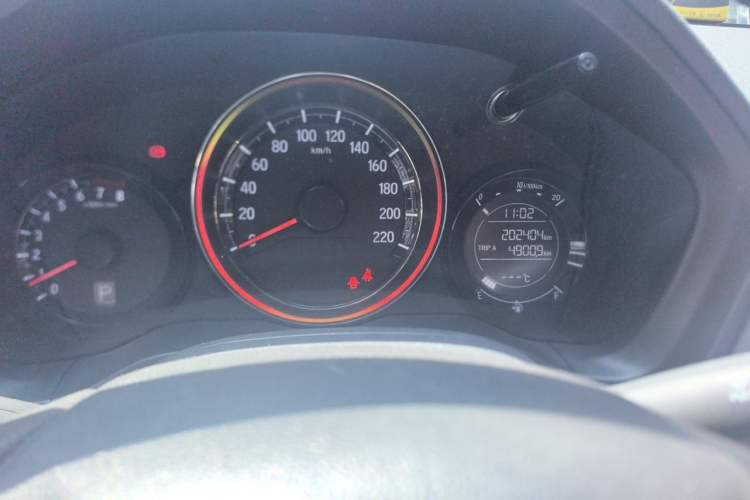 Used Honda XR-V 2017 1.8L EXi CVT Comfort Version Odometer Close Up