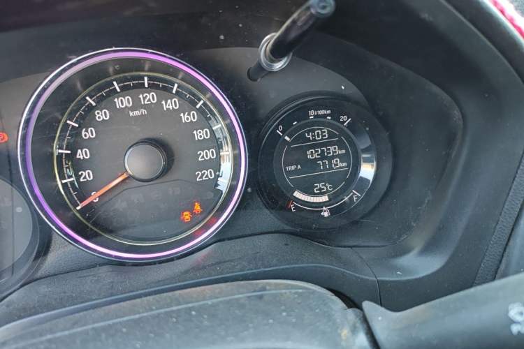 Used Honda XR-V 2017 1.8L EXi CVT Comfort Version Odometer Close Up
