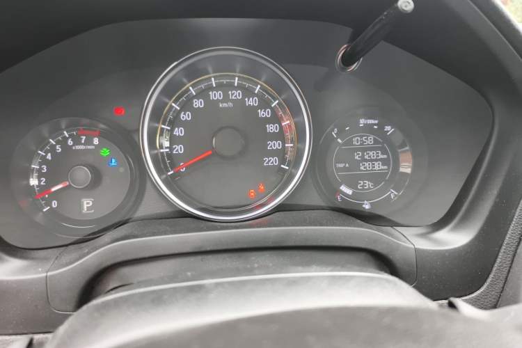 Used Honda XR-V 2017 1.8L EXi CVT Comfort Version Odometer Close Up
