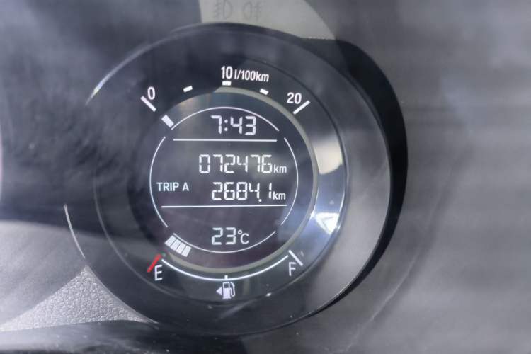 Used Honda XR-V 2017 1.8L EXi CVT Comfort Version Odometer Close Up