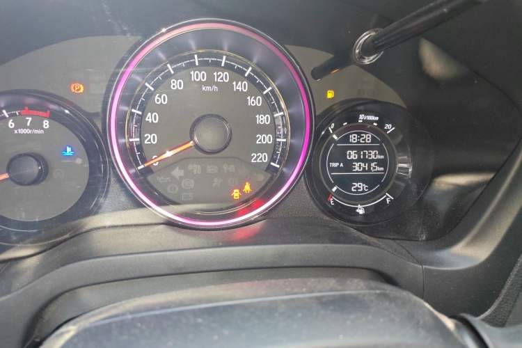 Used Honda XR-V 2017 1.8L EXi Manual Comfort Edition Odometer Close Up