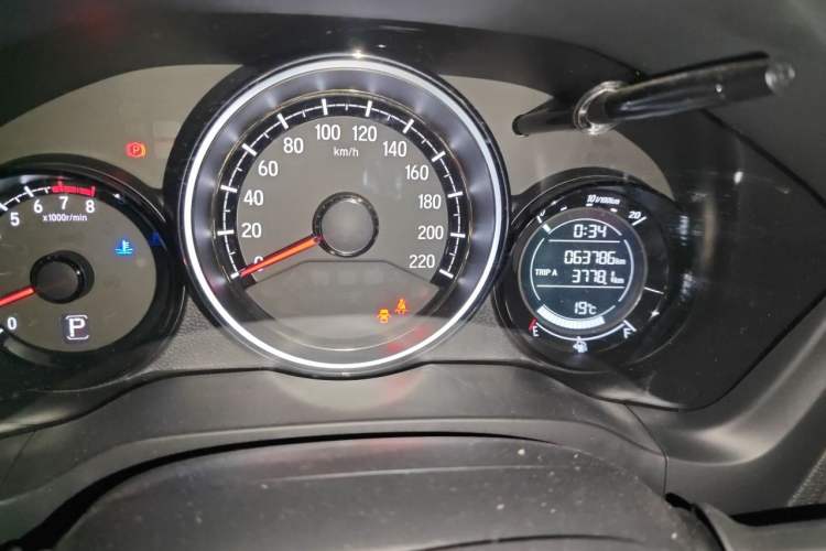 Used Honda XR-V 2017 1.8L EXi CVT Comfort Version Odometer Close Up