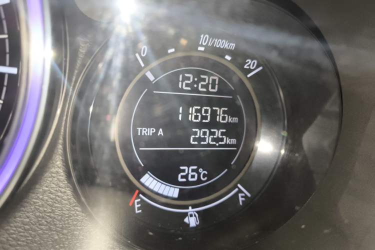 Used Honda XR-V 2017 1.5L LXi CVT Classic Edition Odometer Close Up