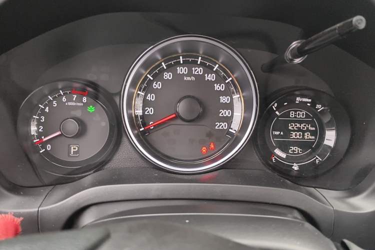 Used Honda XR-V 2017 1.5L LXi CVT Classic Edition Odometer Close Up