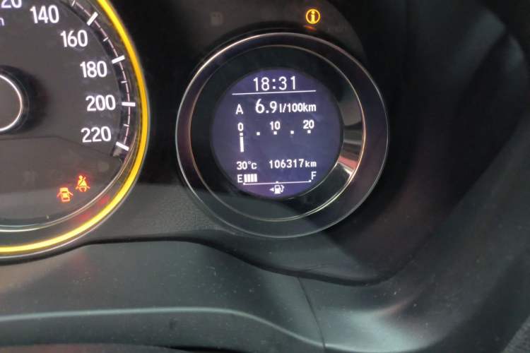 Used Honda XR-V 2017 1.8L VTi CVT Luxury Edition Odometer Close Up