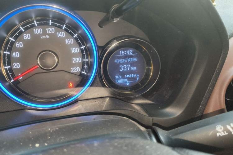 Used Honda XR-V 2017 1.8L VTi CVT Luxury Edition Odometer Close Up