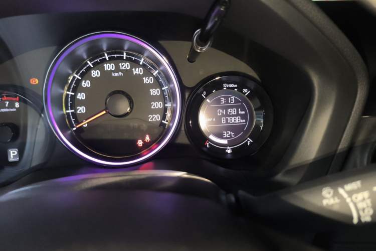 Used Honda XR-V 2017 1.8L EXi CVT Comfort Version Odometer Close Up