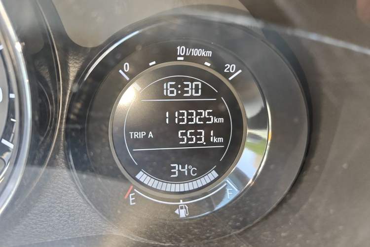 Used Honda XR-V 2017 1.8L EXi CVT Comfort Version Odometer Close Up
