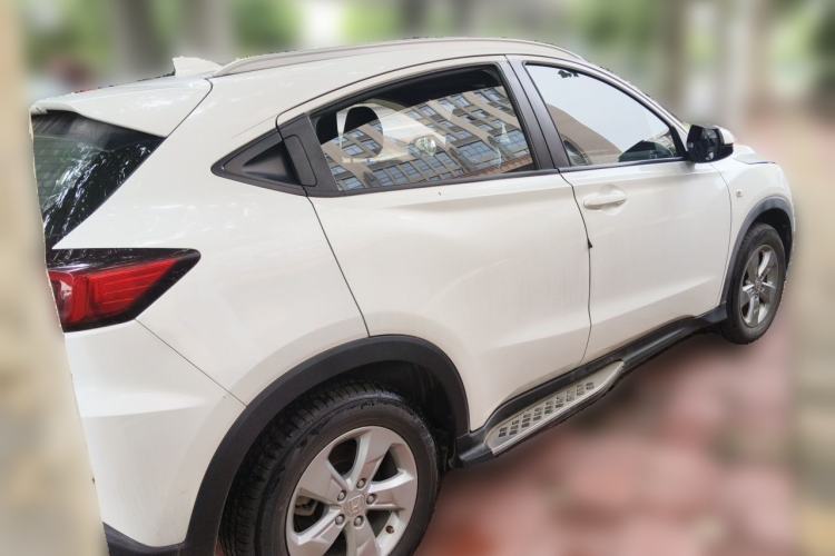 Used Honda XR-V 2017 1.5L LXi CVT Classic Edition Rear Right 45 Deg