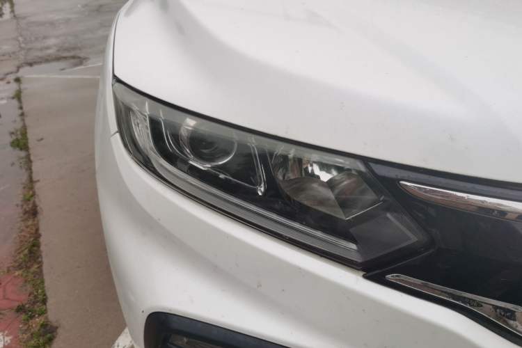 Used Honda XR-V 2017 1.8L VTi CVT Luxury Edition Right Front Headlight