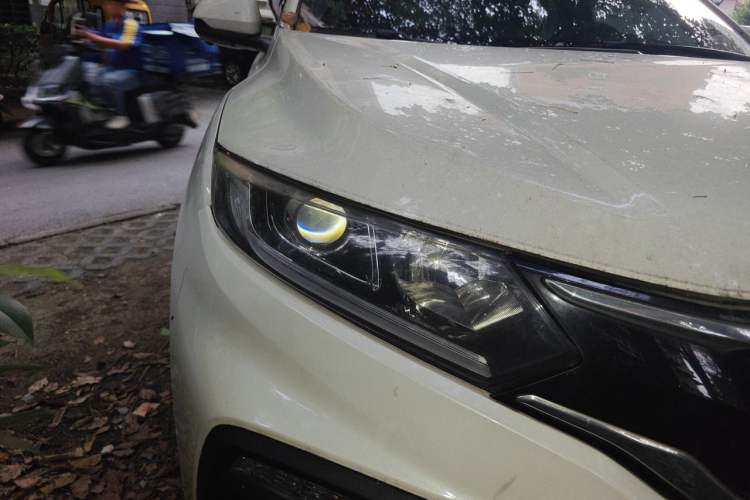 Used Honda XR-V 2017 1.8L EXi CVT Comfort Version Right Front Headlight