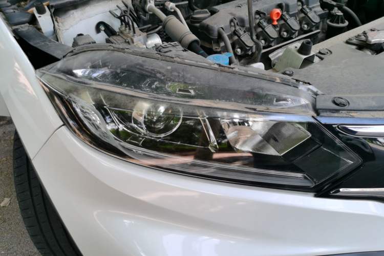 Used Honda XR-V 2017 1.8L EXi CVT Comfort Version Right Front Headlight