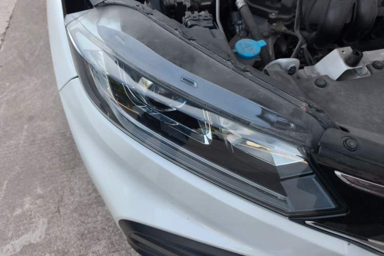 Used Honda XR-V 2017 1.5L LXi CVT Classic Edition Right Front Headlight