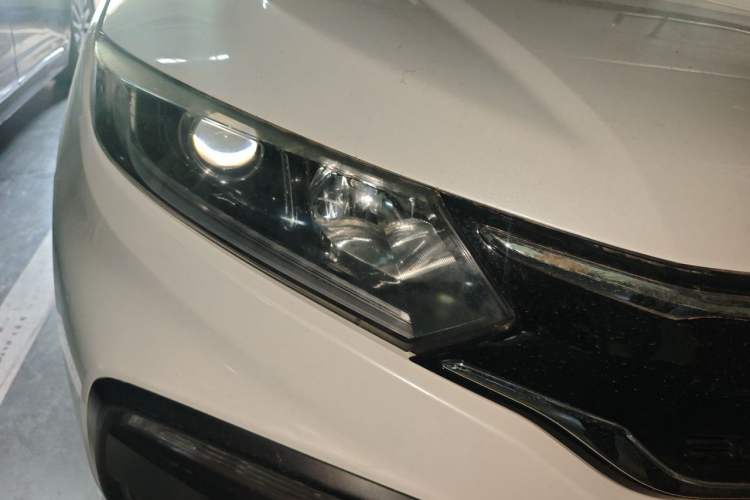 Used Honda XR-V 2017 1.5L LXi CVT Classic Edition Right Front Headlight