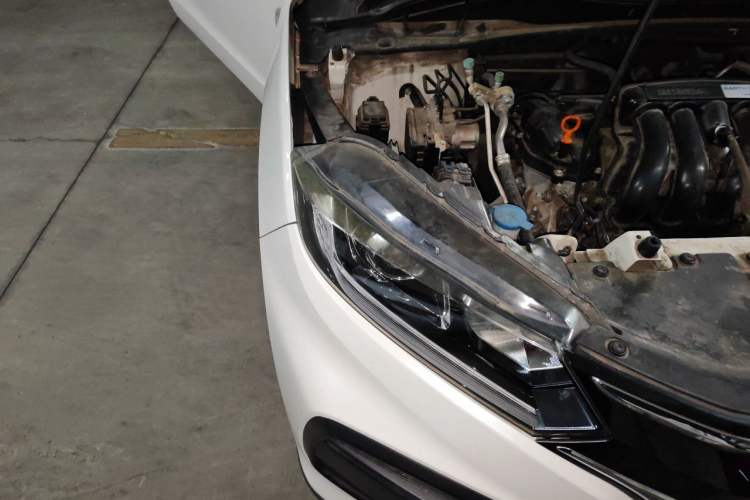 Used Honda XR-V 2017 1.5L LXi Manual Classic Edition Right Front Headlight