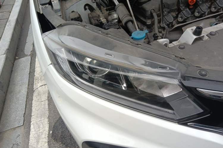 Used Honda XR-V 2017 1.8L EXi CVT Comfort Version Right Front Headlight