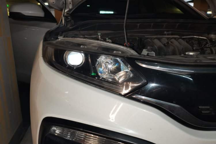 Used Honda XR-V 2017 1.5L LXi CVT Classic Edition Right Front Headlight
