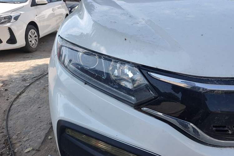 Used Honda XR-V 2017 1.8L EXi CVT Comfort Version Right Front Headlight