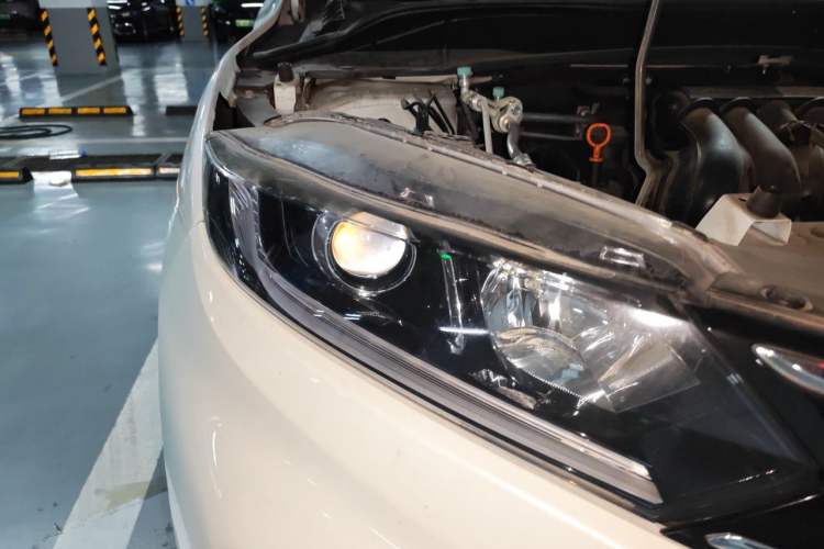 Used Honda XR-V 2017 1.5L LXi CVT Classic Edition Right Front Headlight