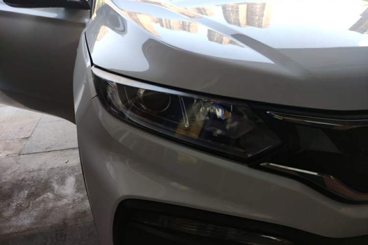 Used Honda XR-V 2017 1.5L LXi CVT Classic Edition Right Front Headlight