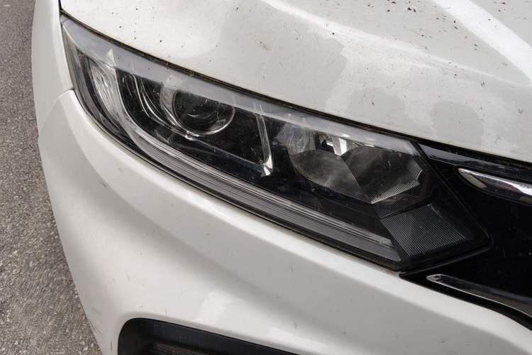 Used Honda XR-V 2017 1.8L EXi CVT Comfort Version Right Front Headlight