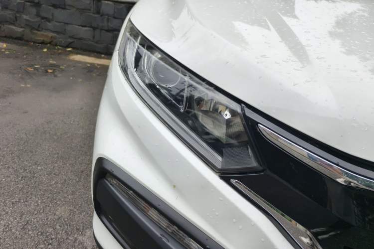 Used Honda XR-V 2017 1.8L EXi CVT Comfort Version Right Front Headlight