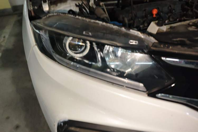 Used Honda XR-V 2017 1.8L EXi CVT Comfort Version Right Front Headlight