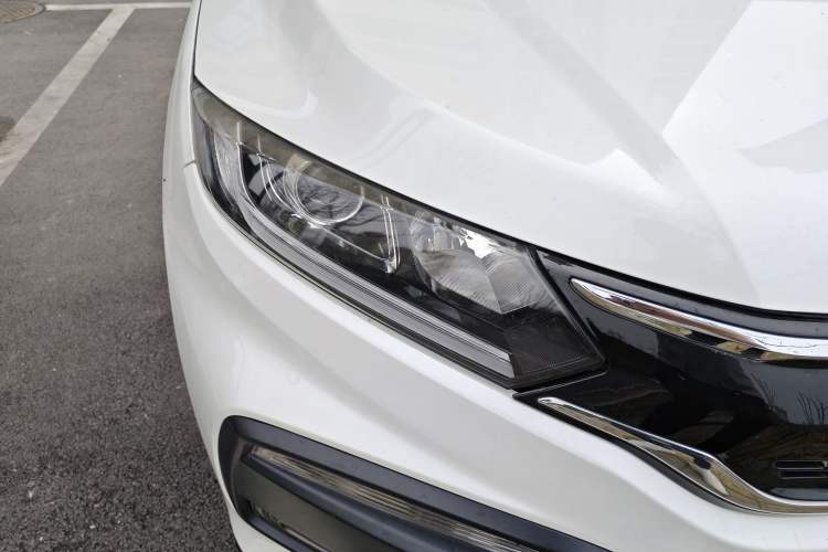 Used Honda XR-V 2017 1.5L LXi CVT Classic Edition Right Front Headlight