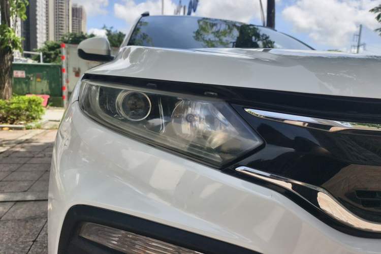 Used Honda XR-V 2017 1.8L EXi CVT Comfort Version Right Front Headlight