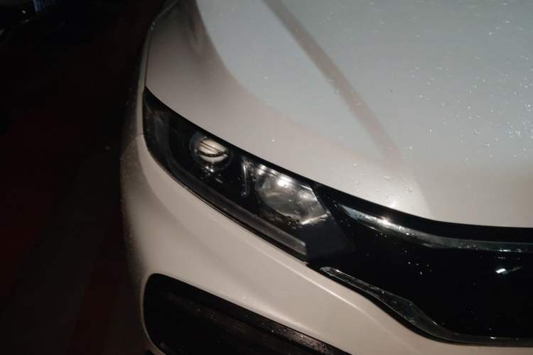 Used Honda XR-V 2017 1.8L EXi CVT Comfort Version Right Front Headlight