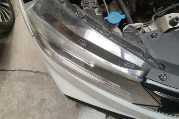 Used Honda XR-V 2017 1.5L LXi CVT Classic Edition Right Front Headlight