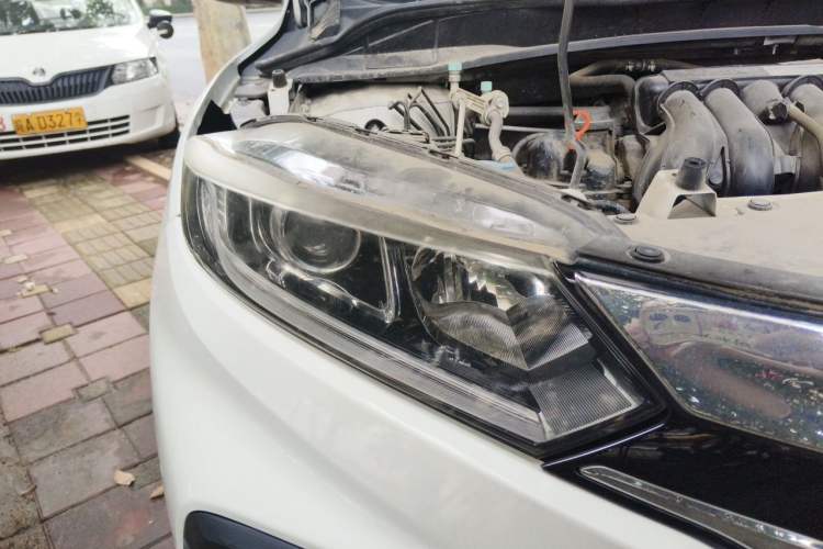 Used Honda XR-V 2017 1.5L LXi CVT Classic Edition Right Front Headlight