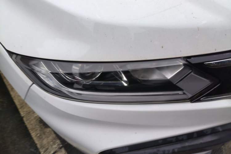 Used Honda XR-V 2017 1.8L EXi CVT Comfort Version Right Front Headlight
