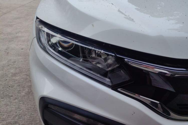 Used Honda XR-V 2017 1.5L LXi CVT Classic Edition Right Front Headlight
