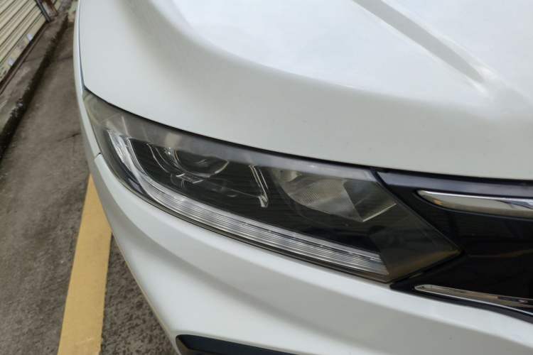 Used Honda XR-V 2017 1.8L EXi CVT Comfort Version Right Front Headlight
