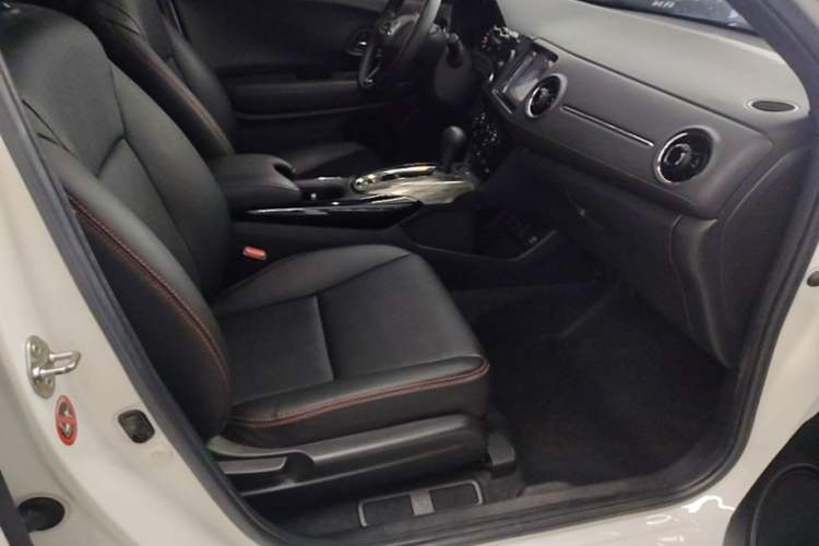 Used Honda XR-V 2017 1.8L EXi CVT Comfort Version Right Front Seat