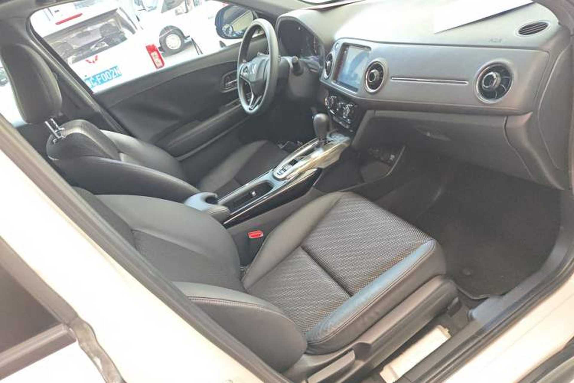 Used Honda XR-V 2017 1.8L EXi CVT Comfort Version Right Front Seat