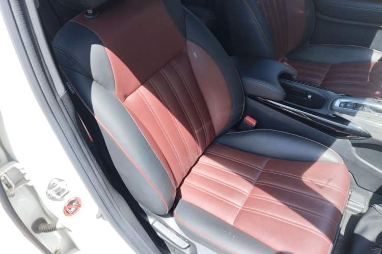 Used Honda XR-V 2017 1.8L EXi CVT Comfort Version Right Front Seat