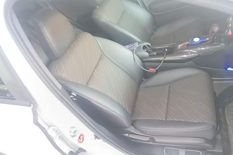 Used Honda XR-V 2017 1.8L EXi CVT Comfort Version Right Front Seat