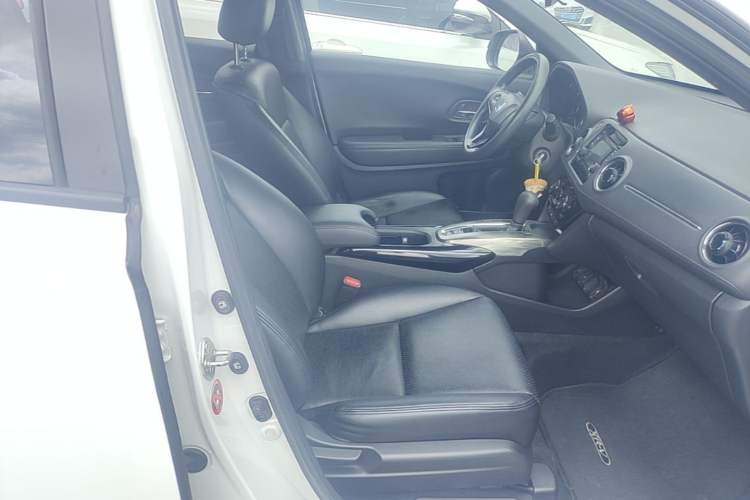 Used Honda XR-V 2017 1.5L LXi CVT Classic Edition Right Front Seat
