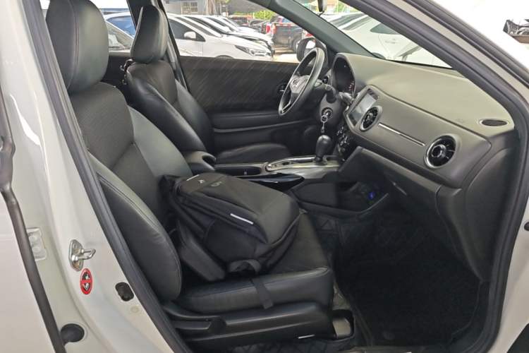 Used Honda XR-V 2017 1.5L LXi CVT Classic Edition Right Front Seat