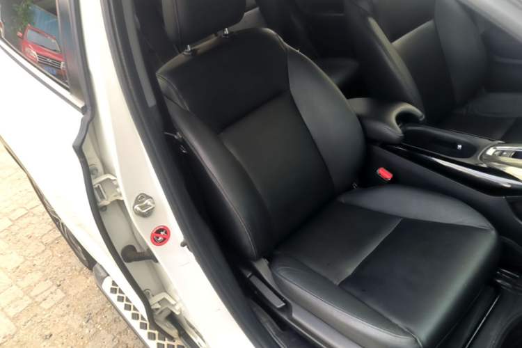 Used Honda XR-V 2017 1.8L EXi CVT Comfort Version Right Front Seat