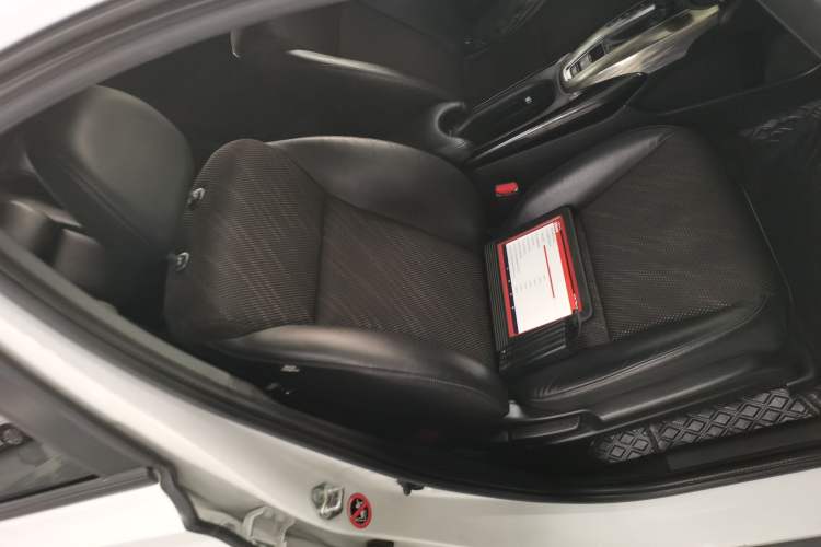 Used Honda XR-V 2017 1.5L LXi CVT Classic Edition Right Front Seat
